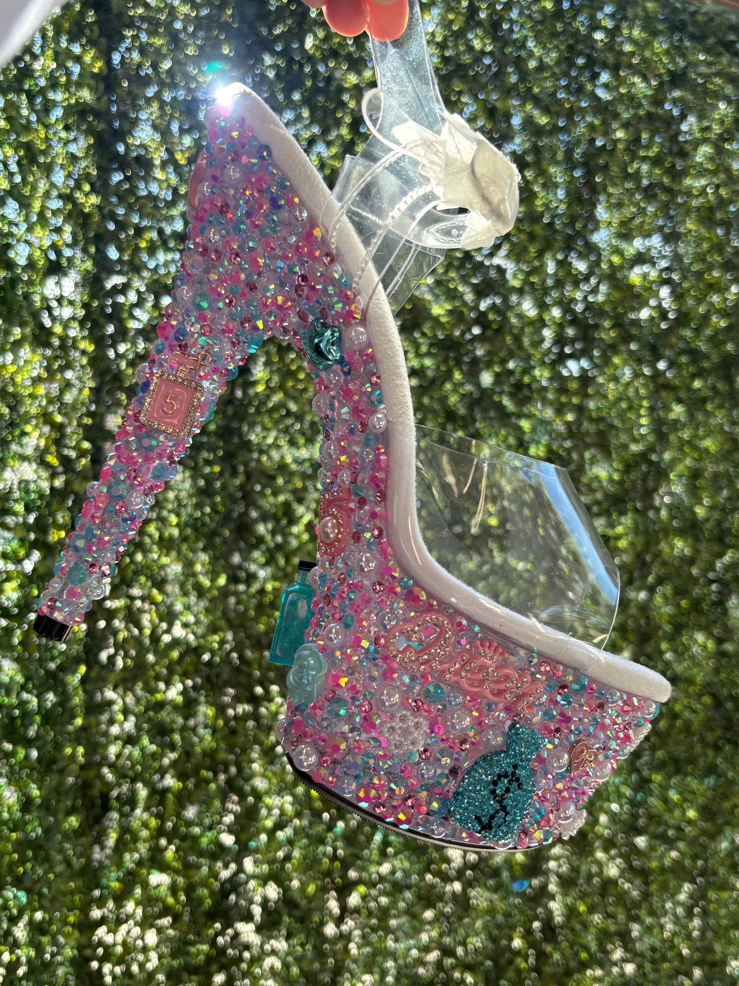 Junk Shoes Size 10