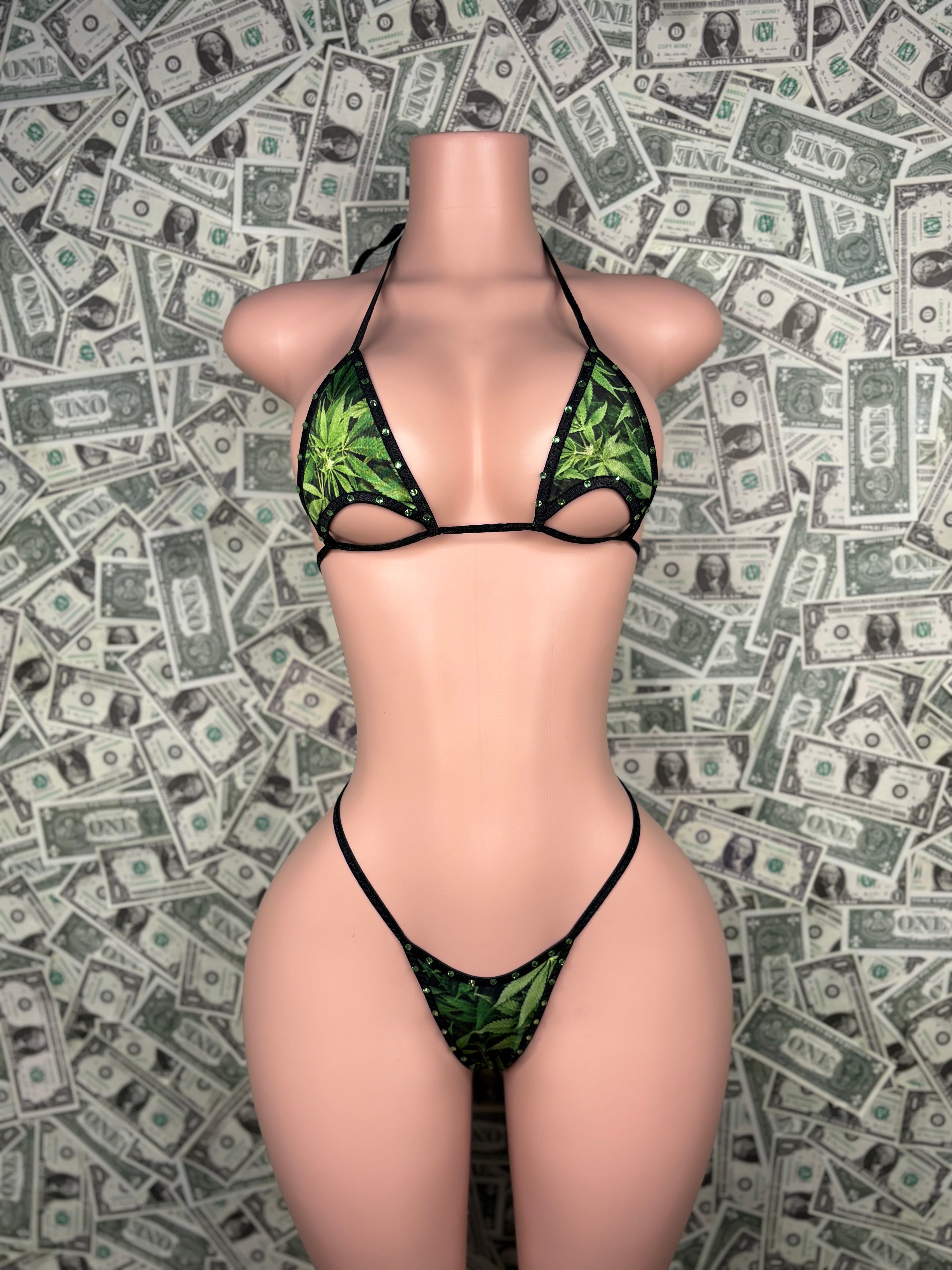 Kalifa Bikini Set